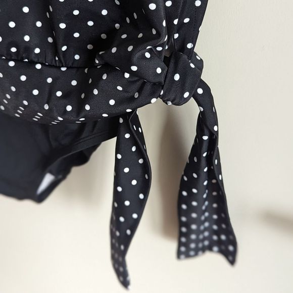 Polka dot Blouson swimsuit Med - Picture 5 of 10